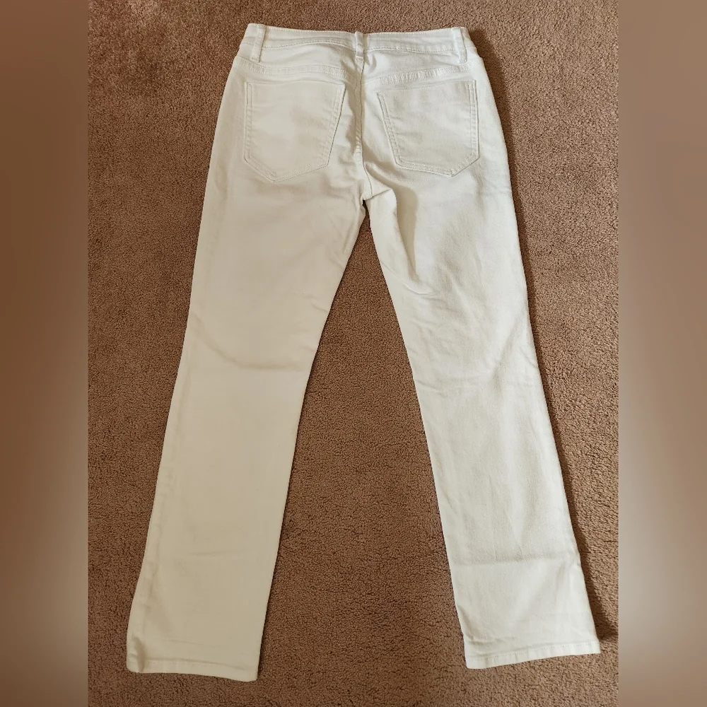 Capris - Picture 2 of 2